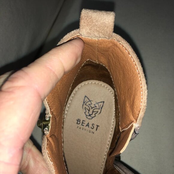 Beast Fashion Women's Rachel Ankle Bootie NWOT - Picture 6 of 6